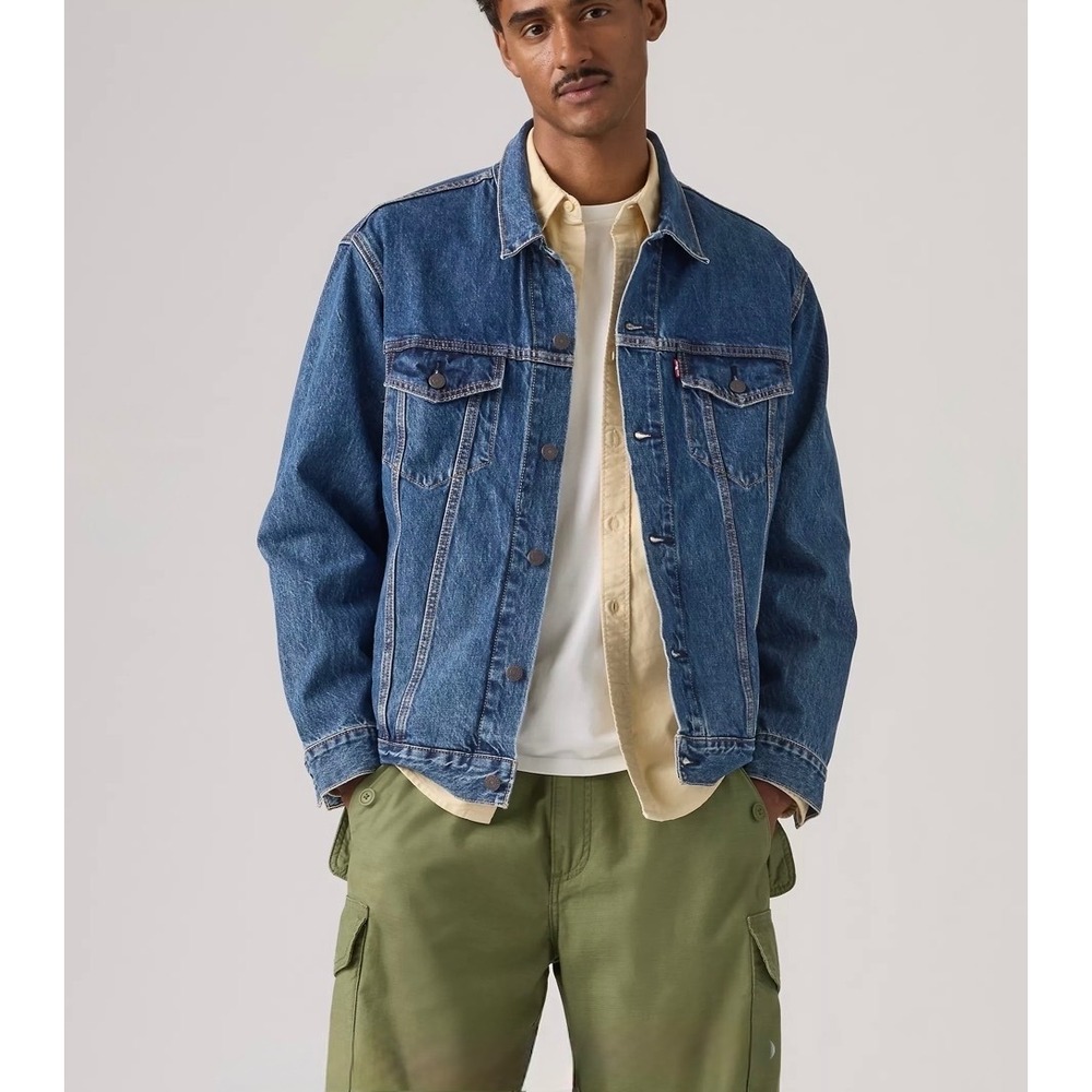 Levis Trucker Jacket Mens Large Blue Denim Button Up Coat Medium Wash